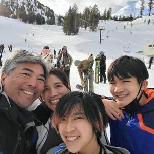 Meet your Posher, Vivian